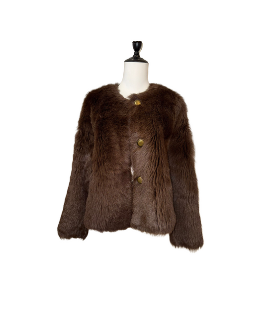 深棕托斯卡納羊毛皮毛一體,質感厚實保暖,時尚高級