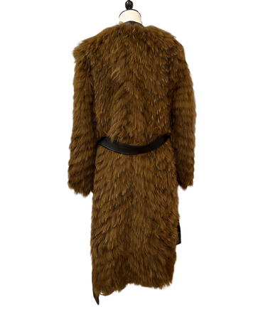 暖棕色浣熊毛皮大衣